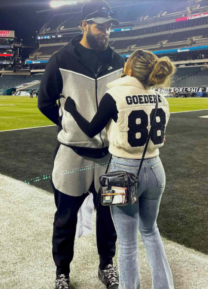 dallas goedert wife