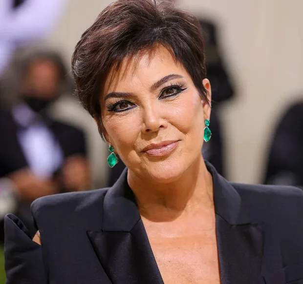 Kris Jenner Age, Height, Weight, Net Worth, Career, And More