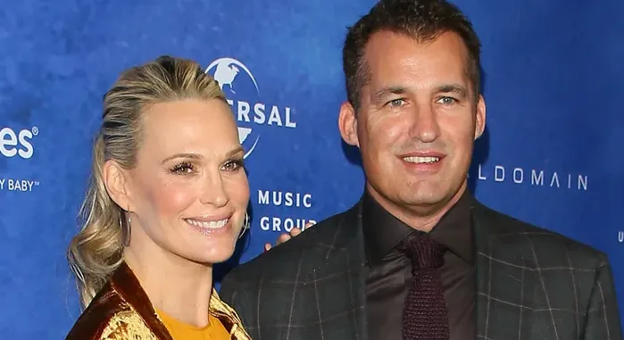 Molly Sims Husband, Net Worth, Age, Height, Weight, Career And Full Bio
