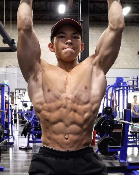 tristyn lee height