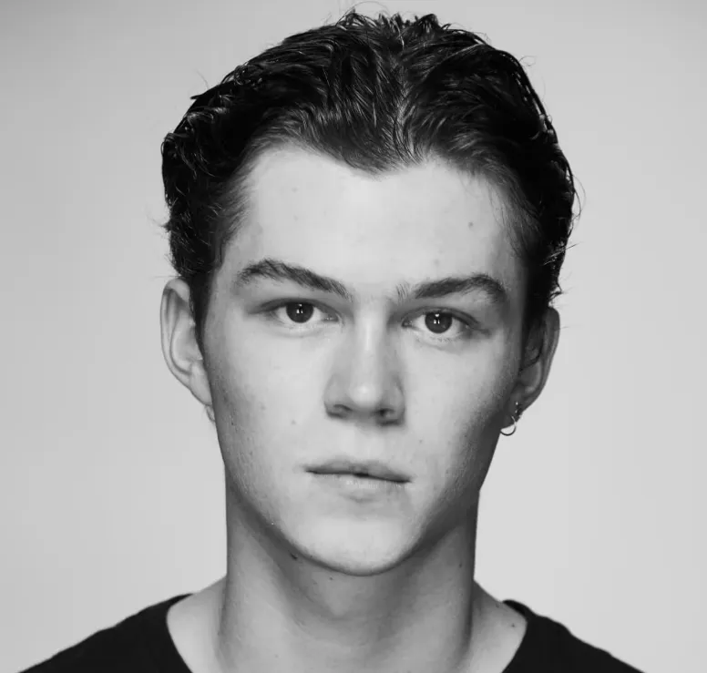 Zac Burgess Age, Height, Weight, Net Worth, Career, And More